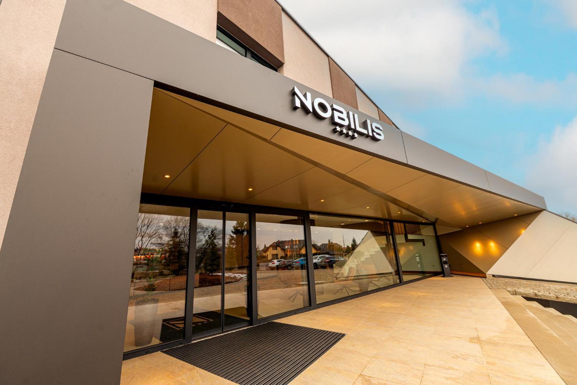 Hotel Nobilis - Mlada Boleslav Bradlec  Dış mekan fotoğraf
